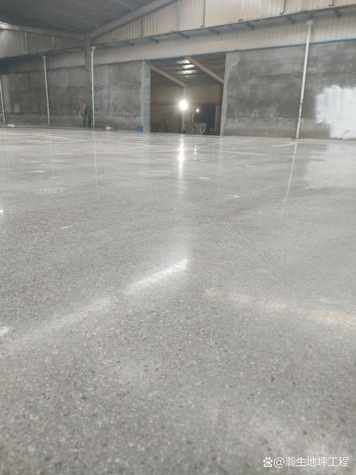 水泥地面固化地坪